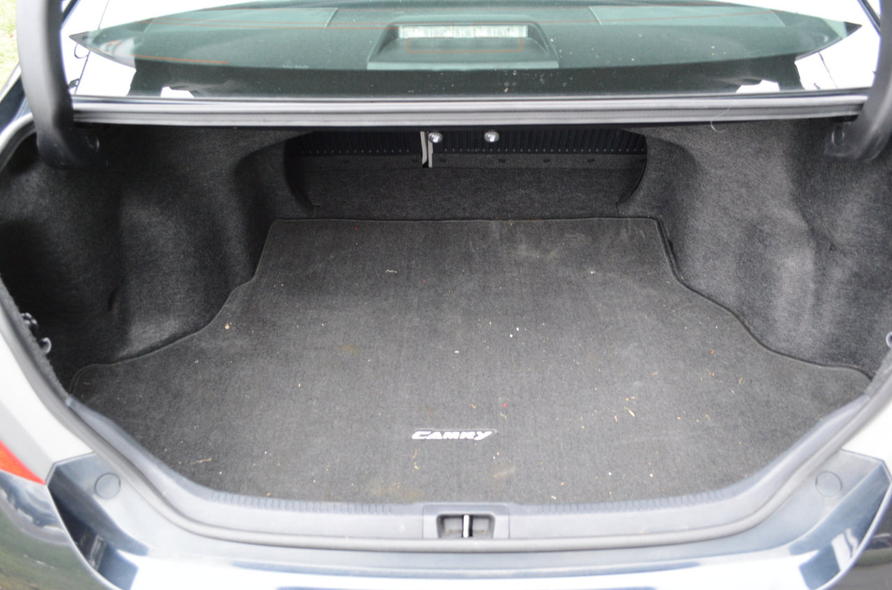 Used 2015 Toyota Camry XSE image 15