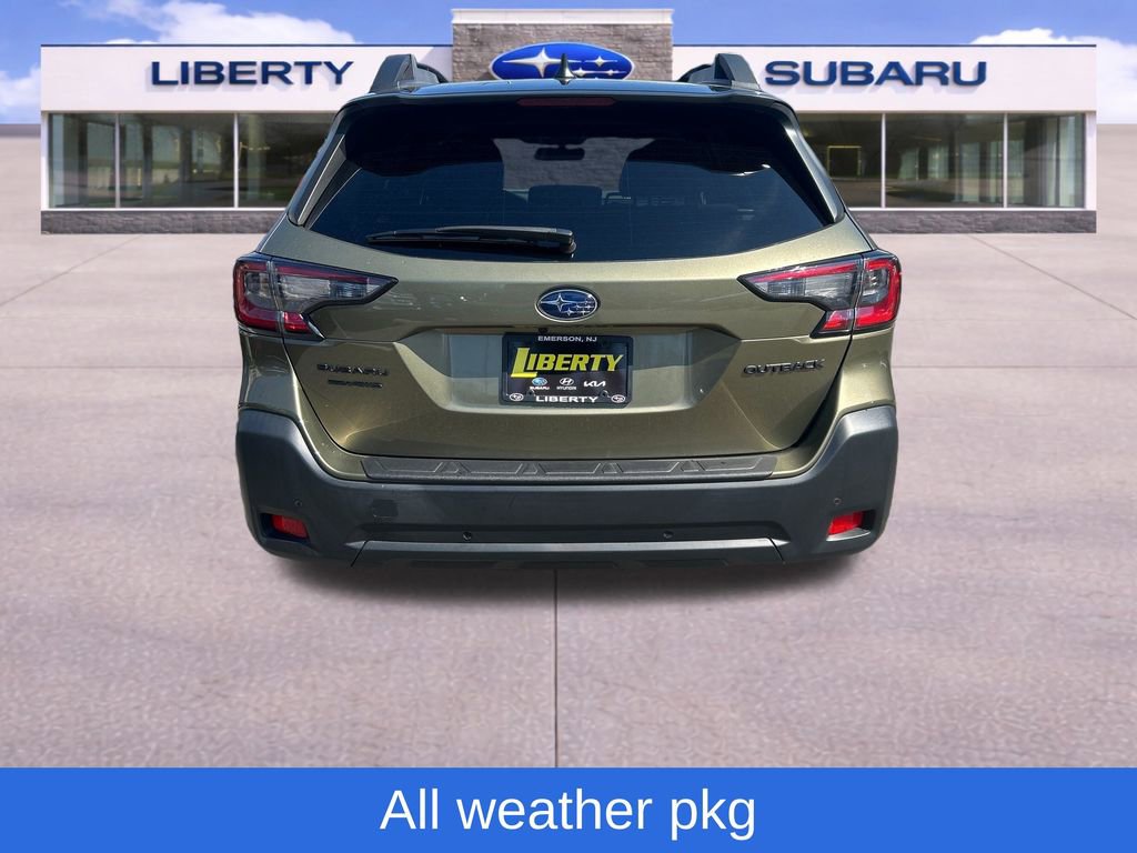 Used 2023 Subaru Outback Onyx Edition image 9