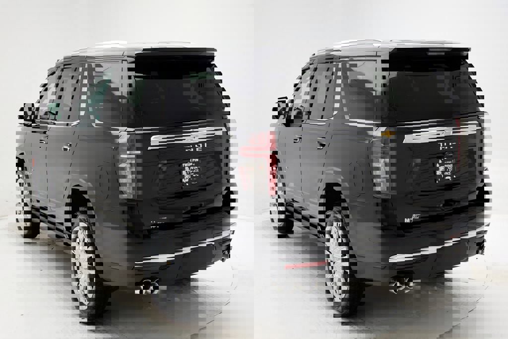 Used 2024 Chevrolet Tahoe High Country w/ Advanced Technology Package image 8