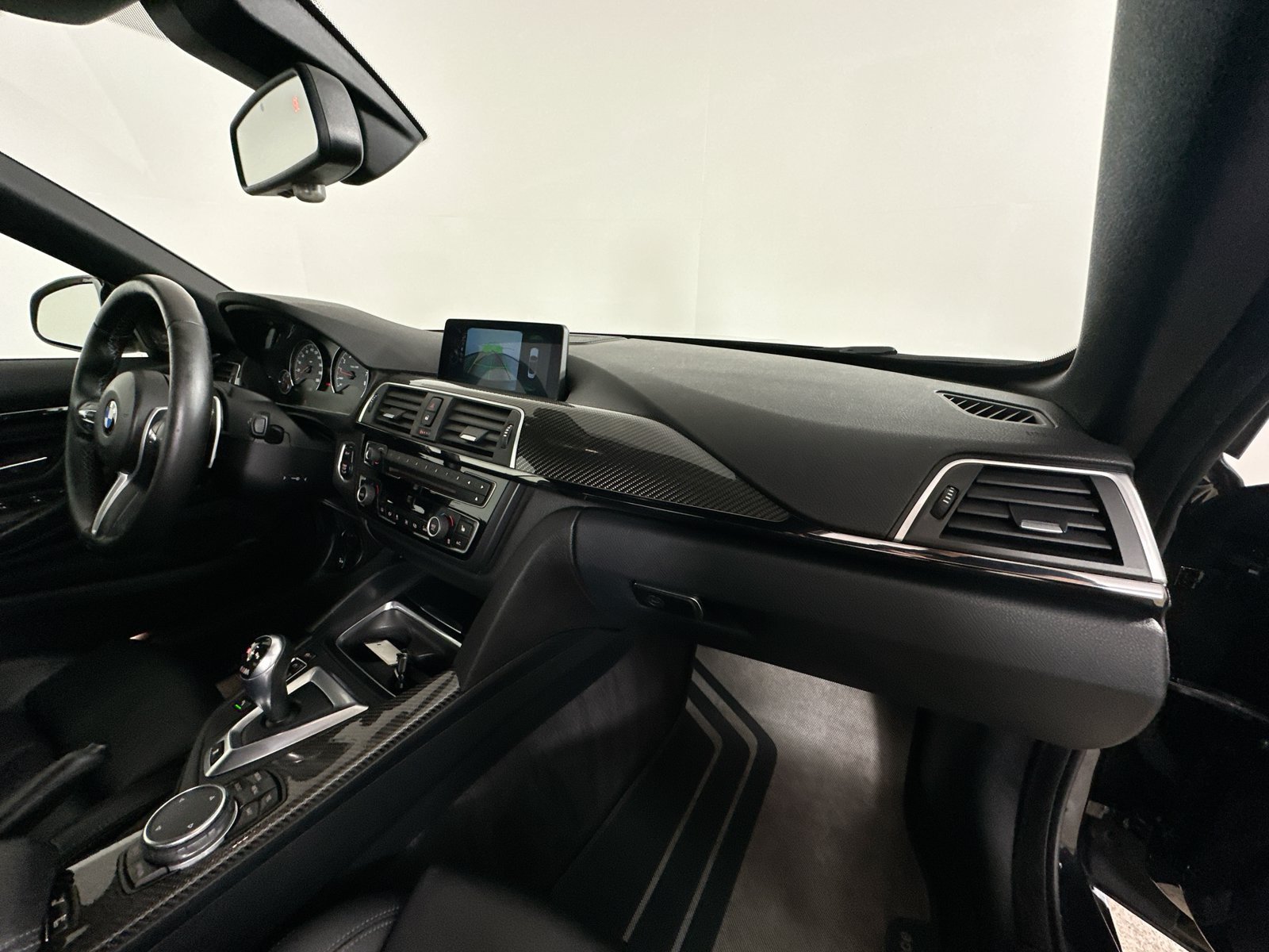 Used 2016 BMW M4 Convertible RWD image 40