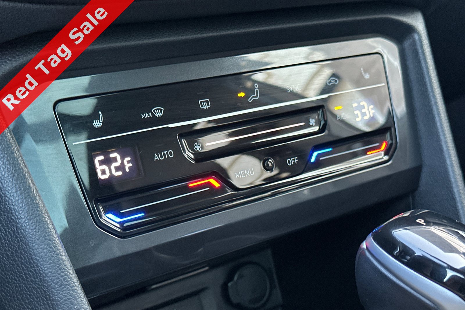 Certified 2024 Volkswagen Tiguan SE R-Line image 21