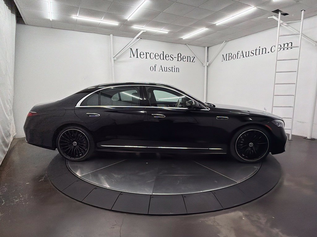 New 2027 Mercedes-Benz S 580 4MATIC Sedan image 8