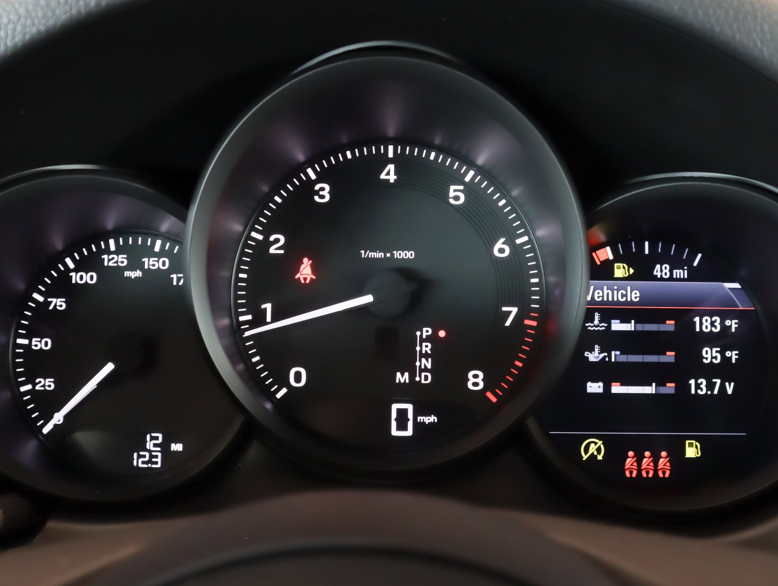 New 2026 Porsche Macan image 17