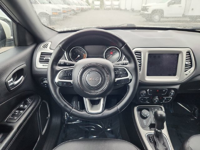 Used 2020 Jeep Compass High Altitude AWD/4WD image 23