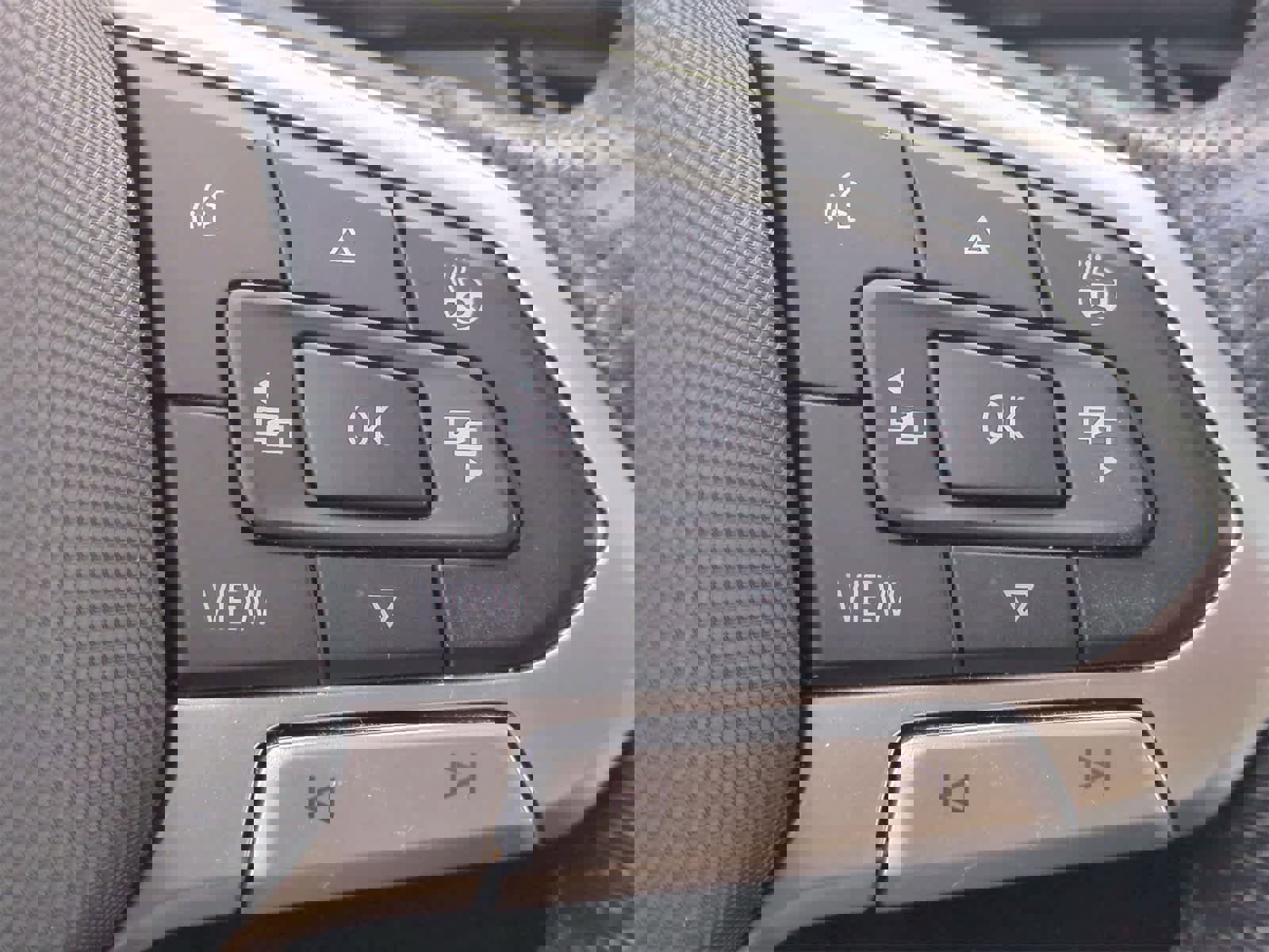 Used 2021 Volkswagen Atlas SEL R-Line image 27