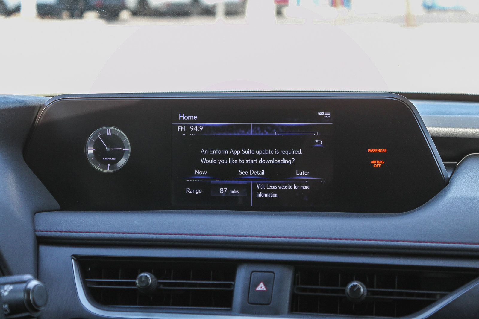 Used 2019 Lexus UX 200 F Sport w/ F Sport Premium Package image 16