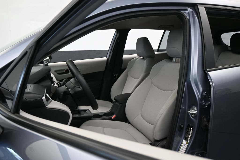 Used 2026 Toyota Corolla Cross L FWD image 10