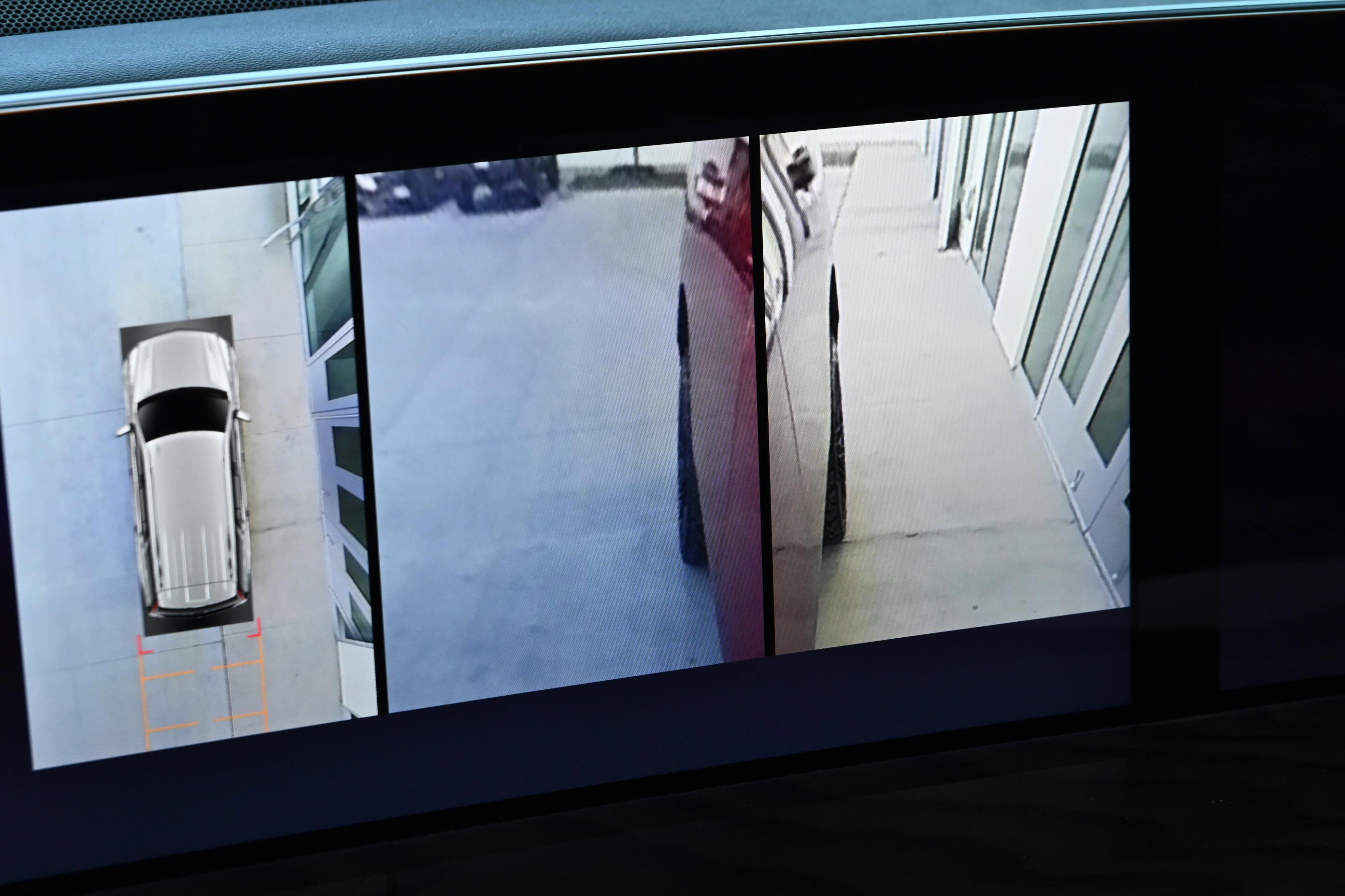 Used 2025 Cadillac Escalade Sport Platinum image 35