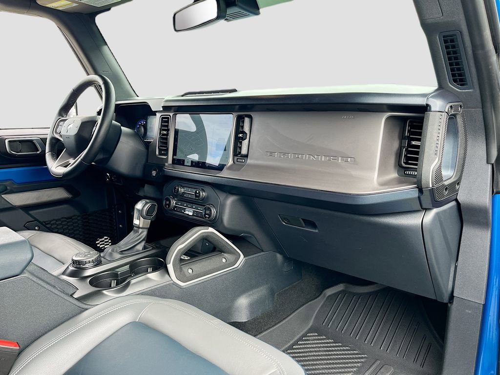 Used 2023 Ford Bronco Outer Banks w/ Sasquatch Package AWD/4WD image 27