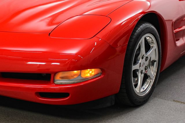 Used 2000 Chevrolet Corvette Convertible w/ Memory Pkg RWD image 5