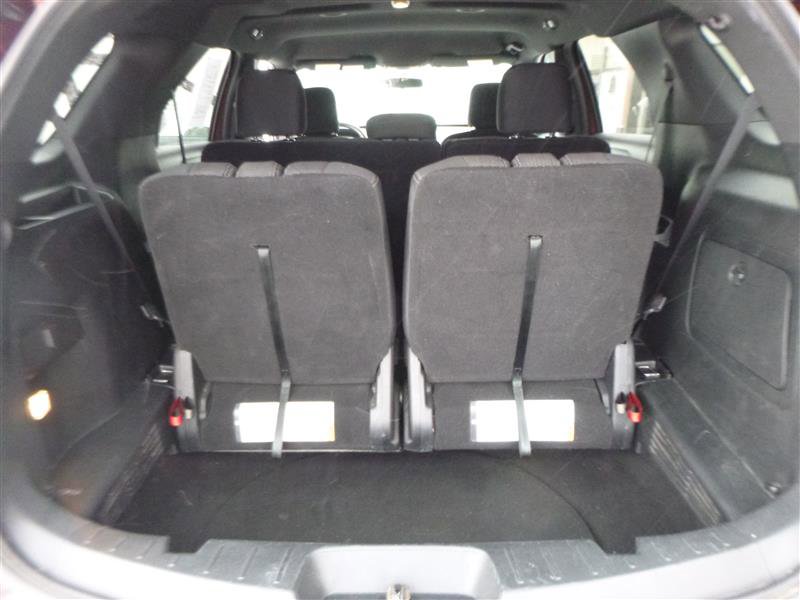 Used 2018 Ford Explorer XLT image 20