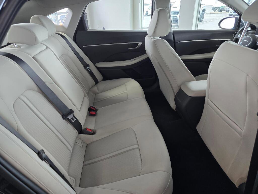 Used 2024 Hyundai Sonata SEL FWD image 37