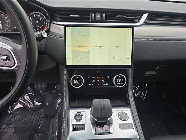 Used 2024 Jaguar F-PACE R-Dynamic S AWD/4WD image 21