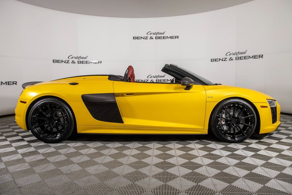 Used 2018 Audi R8 V10 plus image 14