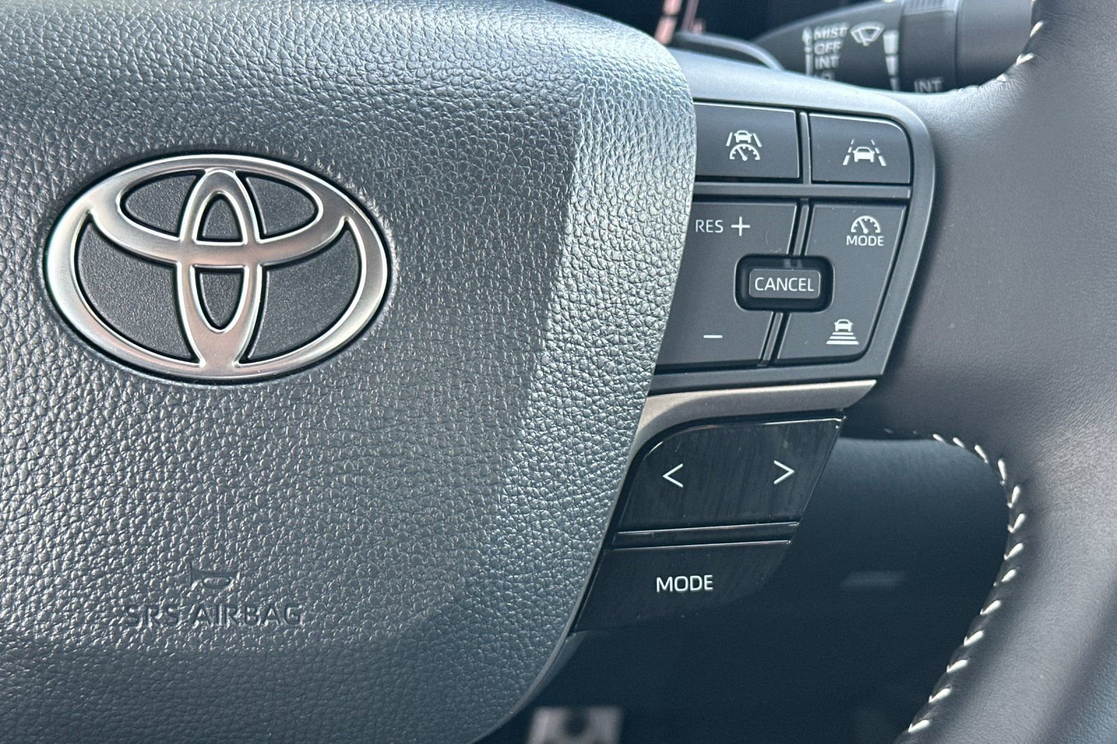 Used 2026 Toyota Camry SE image 29