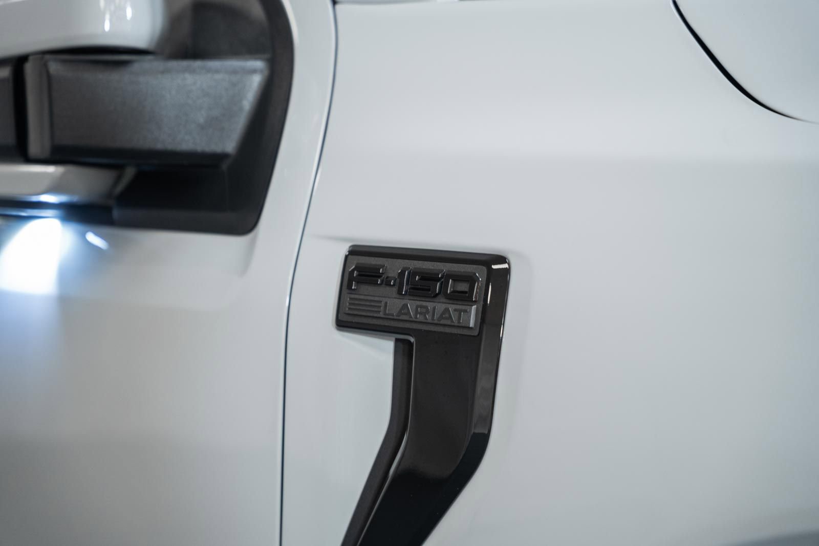 Used 2023 Ford F150 Lariat w/ Equipment Group 502A High image 19