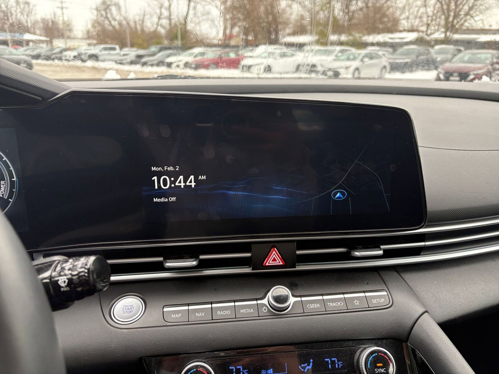 Used 2025 Hyundai Elantra Limited image 21