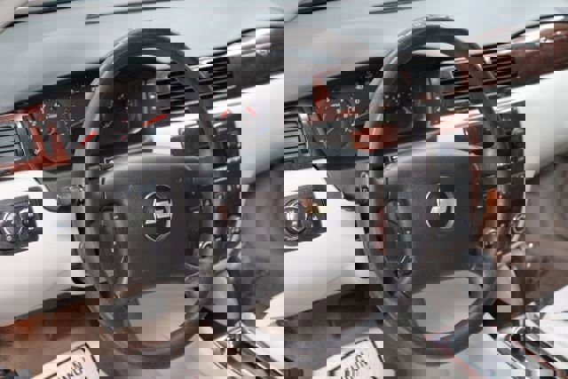 Used 2010 Chevrolet Impala LS image 10