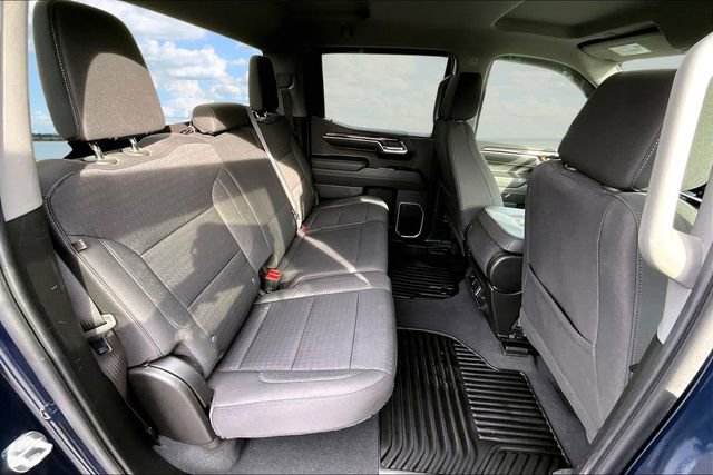 Used 2023 Chevrolet Silverado 1500 LT image 25