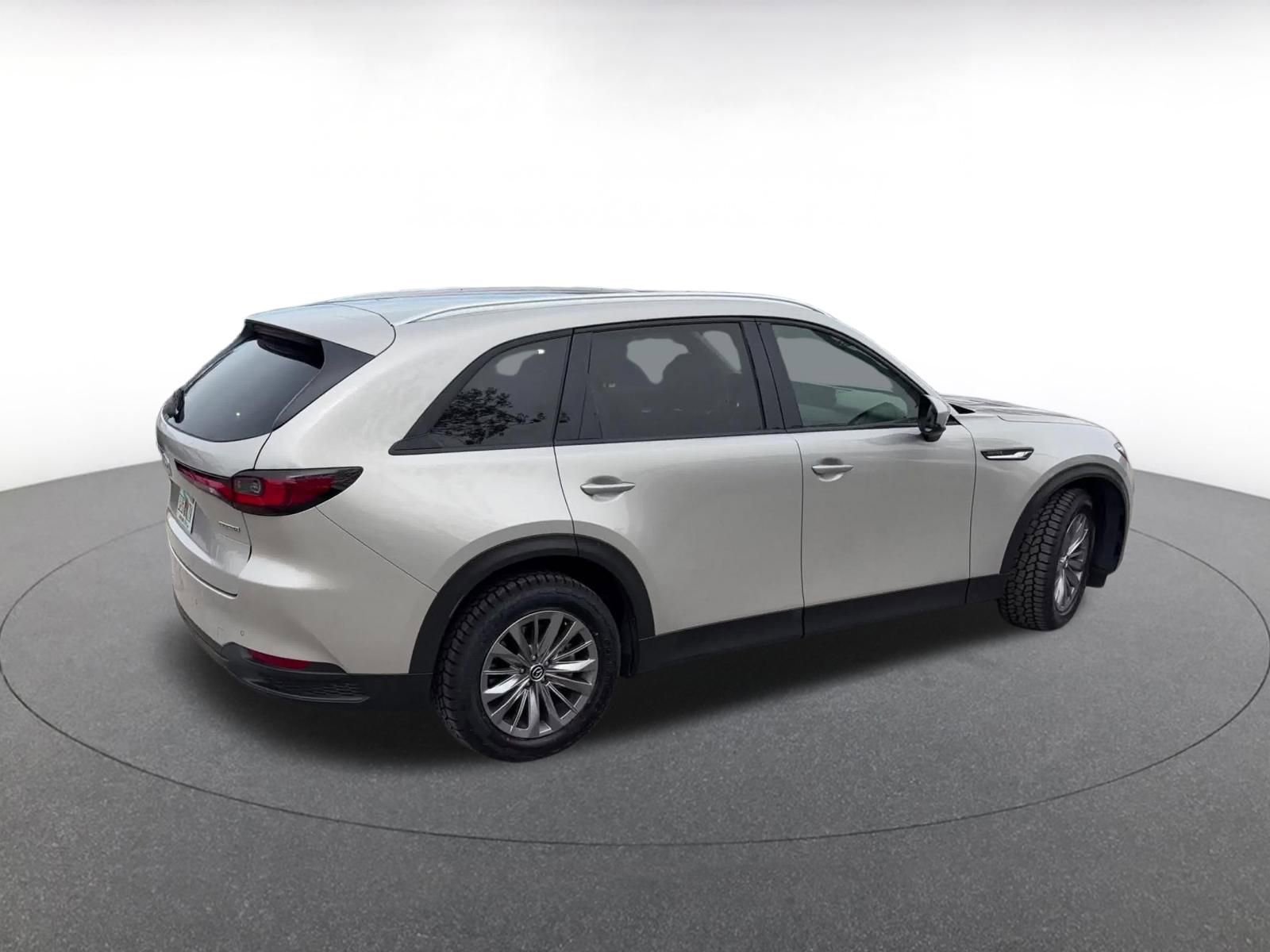 Used 2025 MAZDA CX-90 3.3 Turbo w/ Preferred Package AWD/4WD image 15