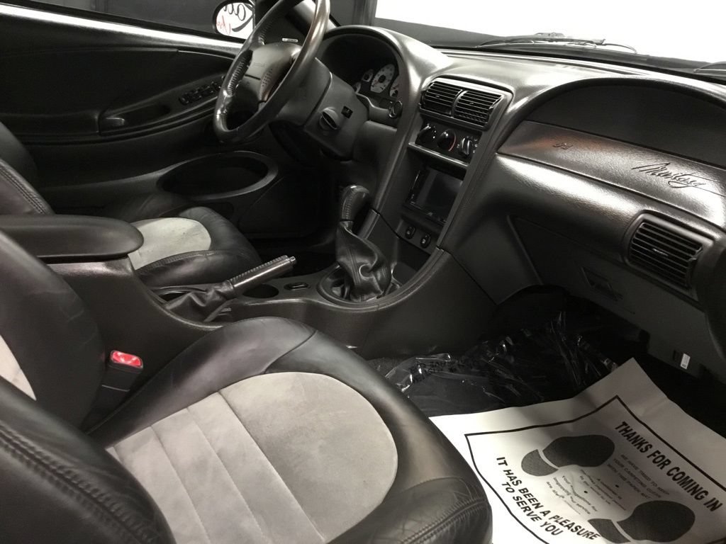 Used 2001 Ford Mustang Cobra RWD image 42