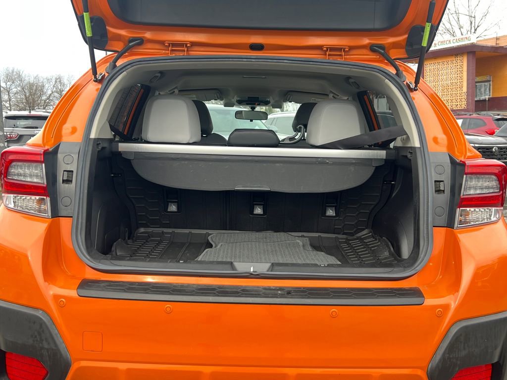 Used 2020 Subaru Crosstrek 2.0i Limited image 16