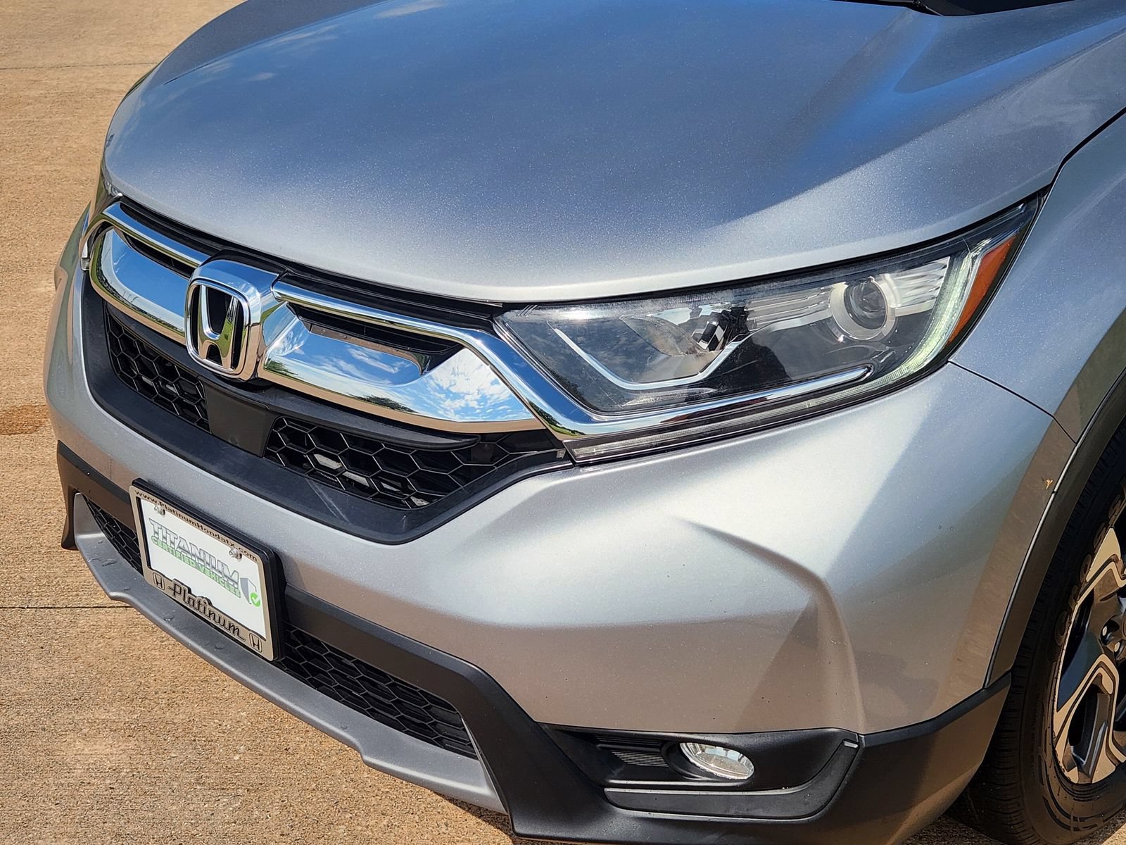 Used 2019 Honda CR-V EX-L image 10