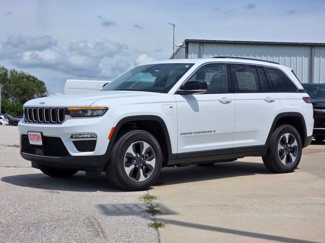Used 2022 Jeep Grand Cherokee Limited 4xe AWD/4WD image 3