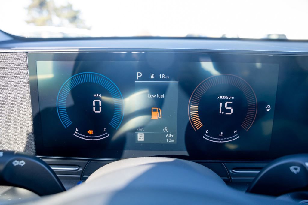 New 2026 Hyundai Kona SE image 23