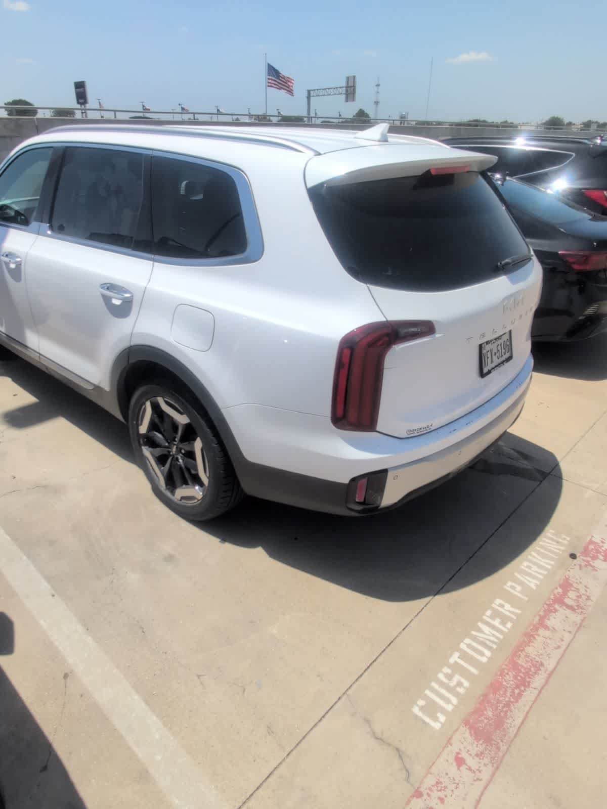 Certified 2023 Kia Telluride S AWD/4WD image 10