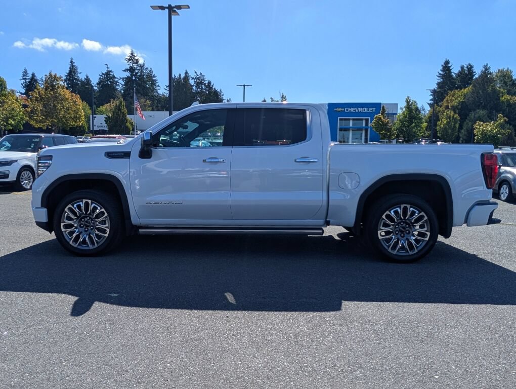 Certified 2026 GMC Sierra 1500 Denali Ultimate AWD/4WD image 8