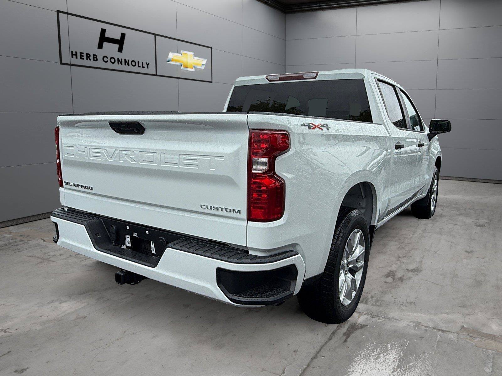 New 2026 Chevrolet Silverado 1500 Custom AWD/4WD image 5