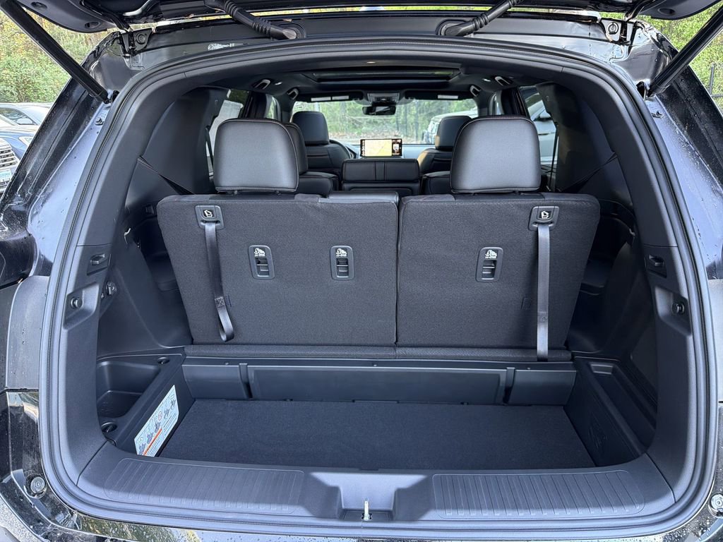 New 2026 Honda Pilot Black Edition image 21