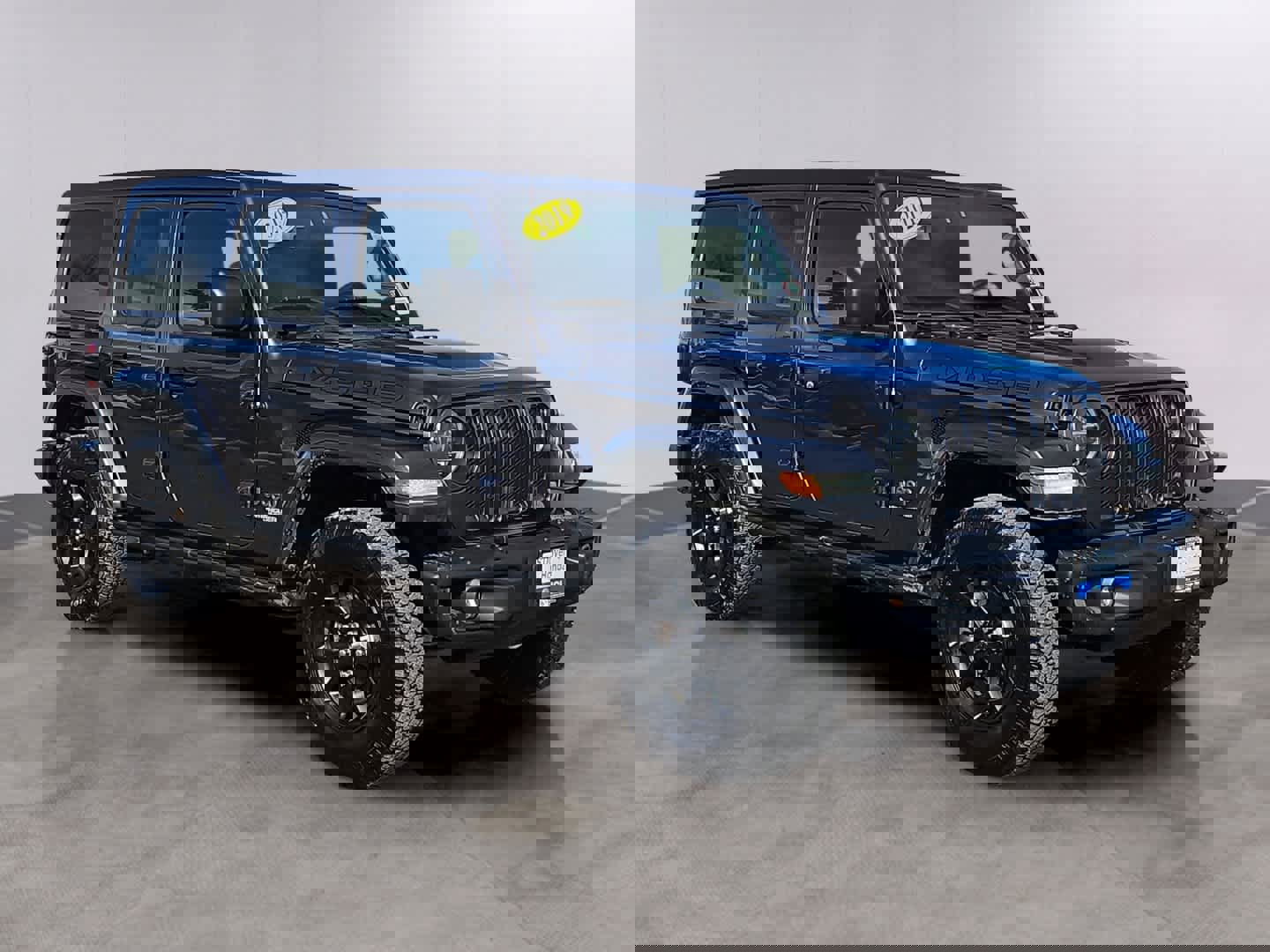 Used 2019 Jeep Wrangler Unlimited Sahara w/ Quick Order Package 24M Moab image 3