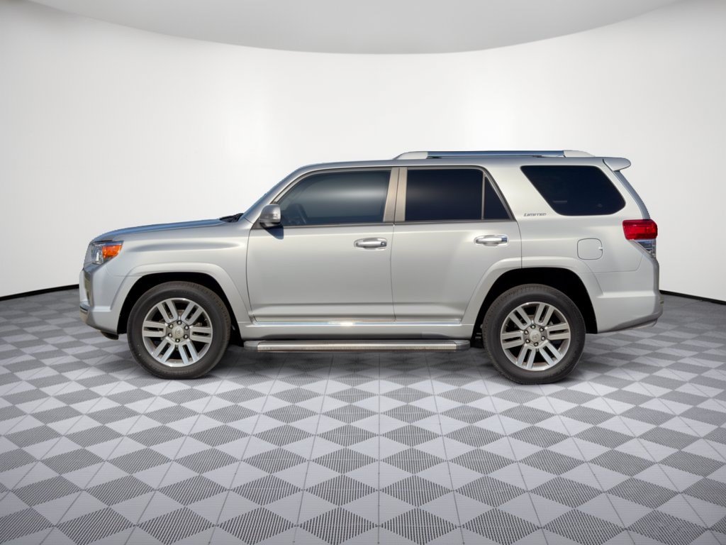 Used 2011 Toyota 4Runner Limited AWD/4WD image 2