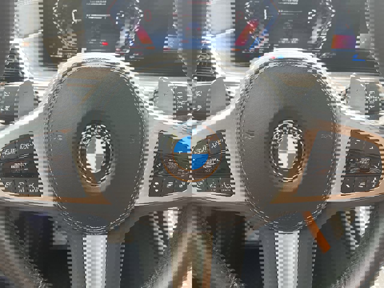 Certified 2023 BMW X7 xDrive40i w/ Executive Package image 22