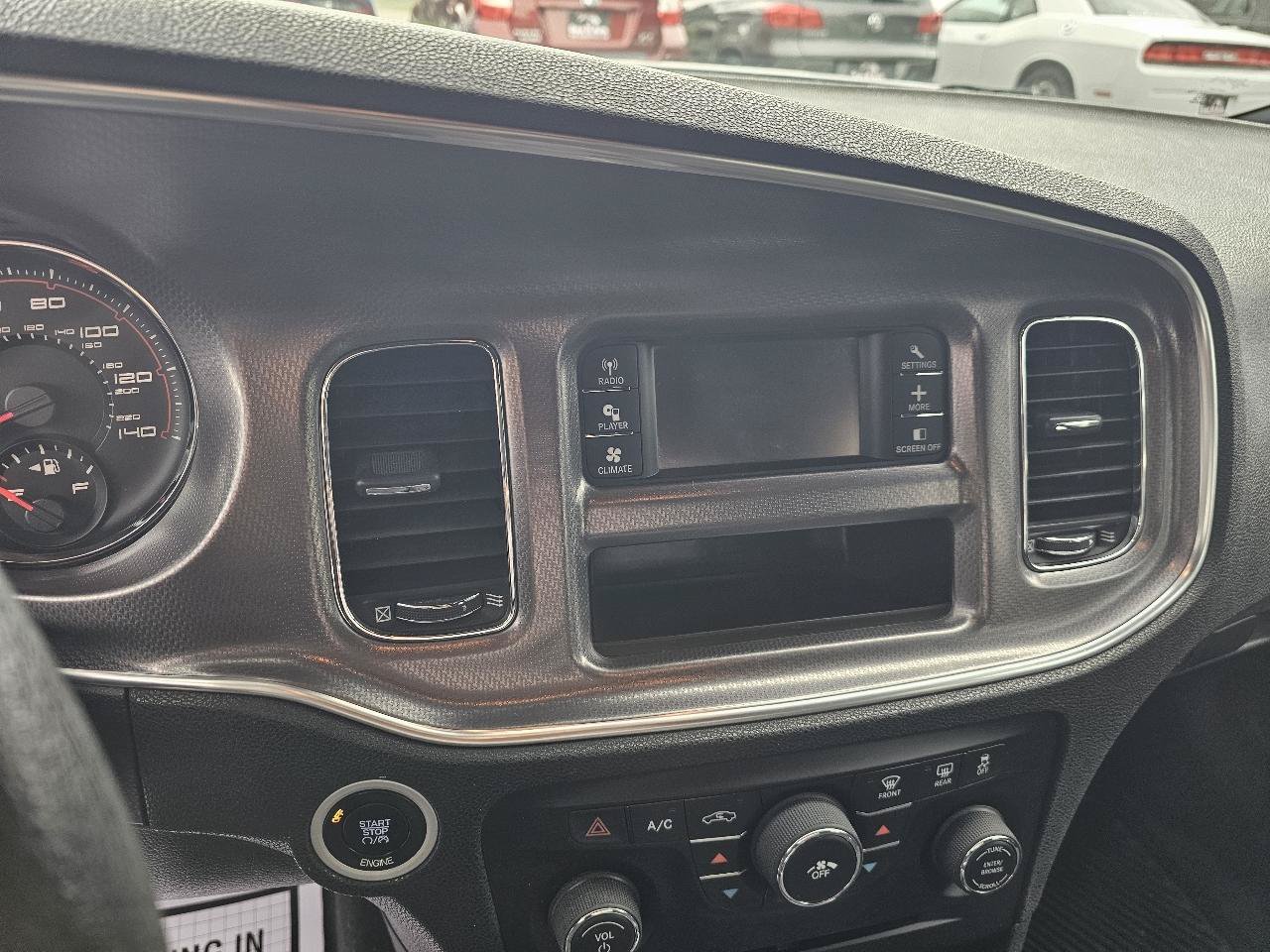 Used 2013 Dodge Charger SE RWD image 25