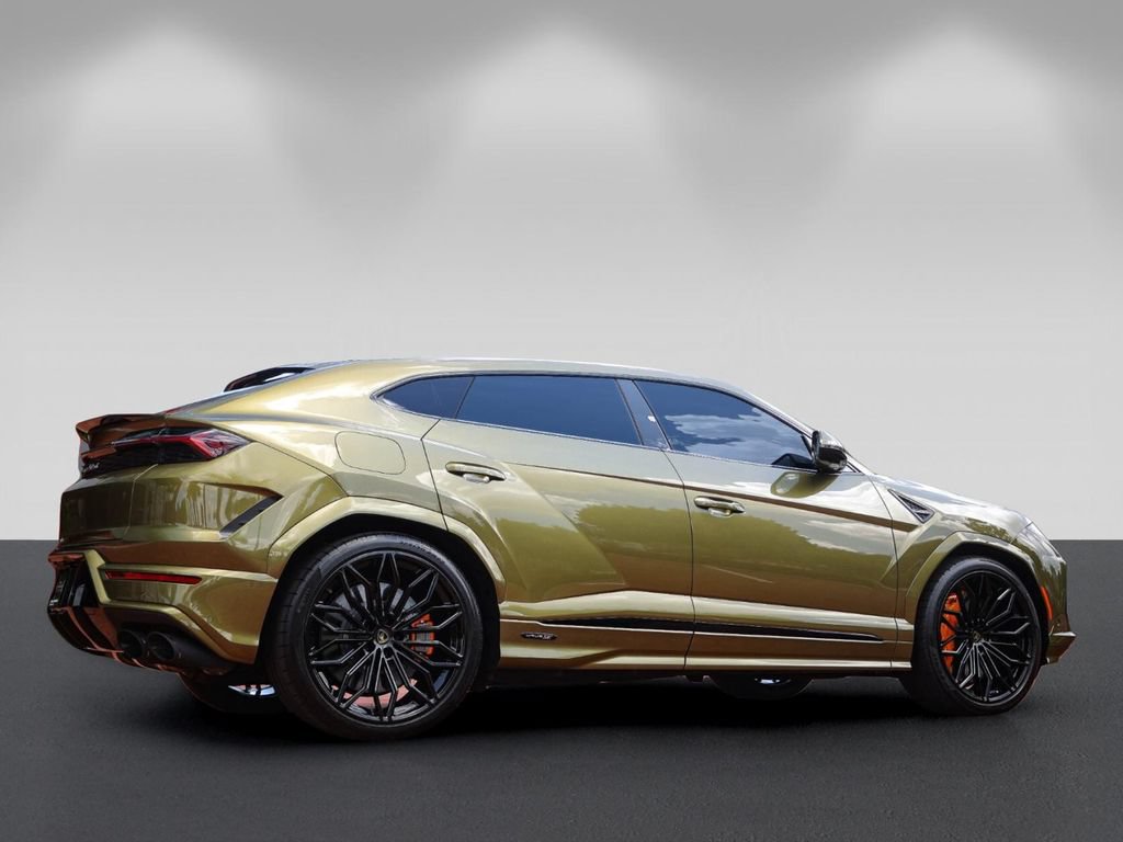 Used 2026 Lamborghini Urus SE AWD/4WD image 30