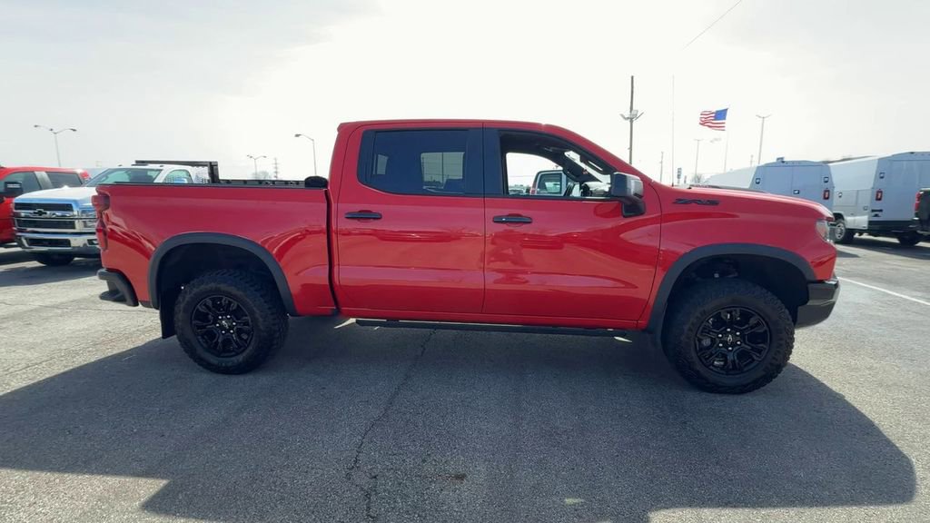 Used 2023 Chevrolet Silverado 1500 ZR2 w/ Technology Package image 9