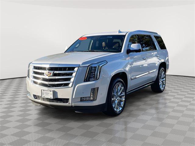 Used 2019 Cadillac Escalade Premium Luxury image 3