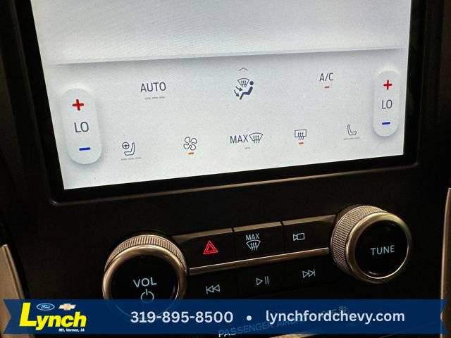 Used 2023 Ford Edge SEL w/ Convenience Package image 12