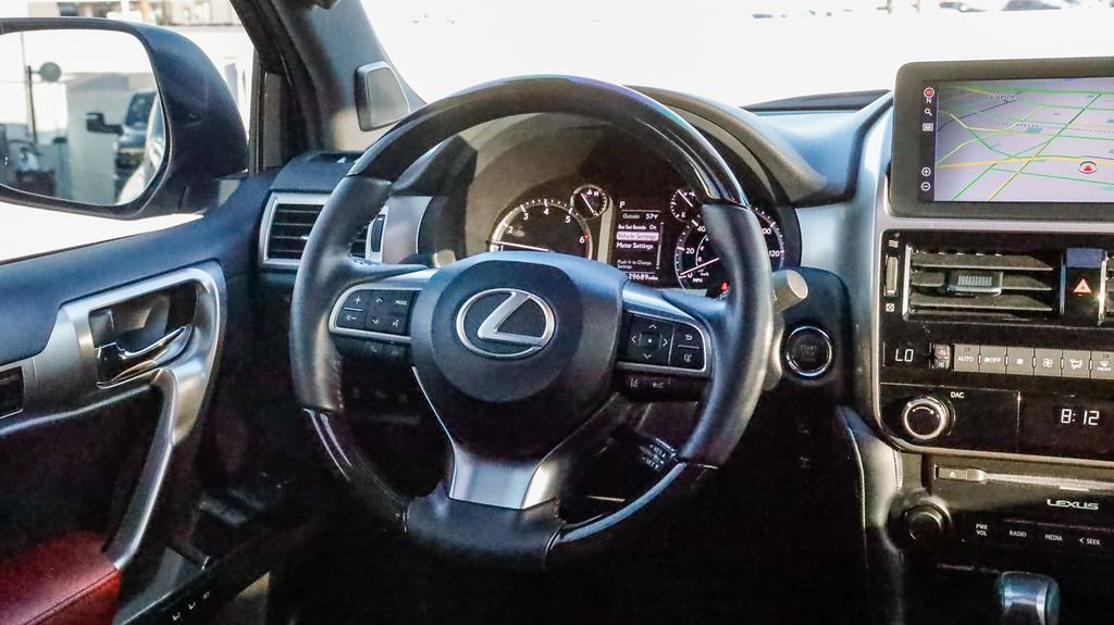 Used 2023 Lexus GX 460 Premium image 17