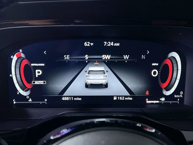 Used 2023 Nissan Pathfinder Platinum image 15