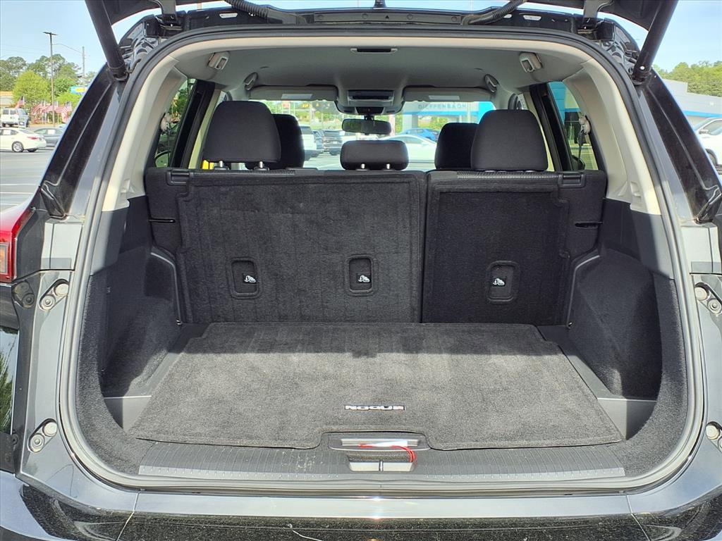 Used 2024 Nissan Rogue SV image 22