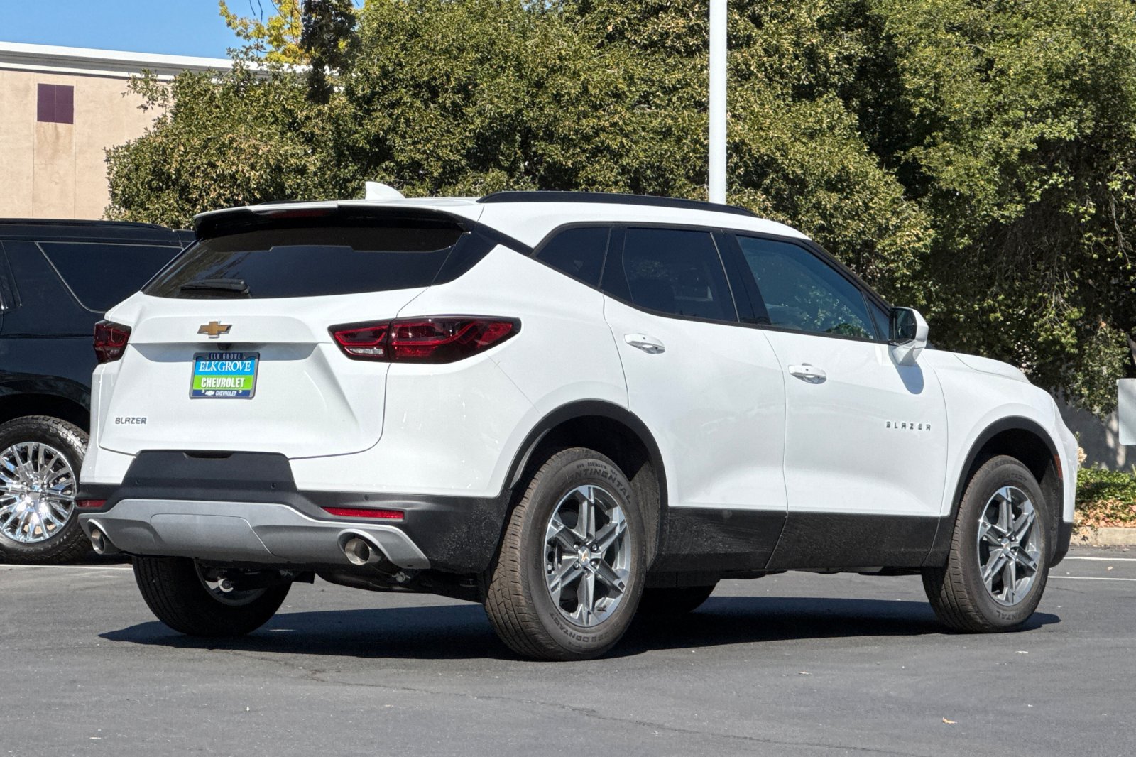 New 2026 Chevrolet Blazer LT w/ Convenience Package FWD image 3