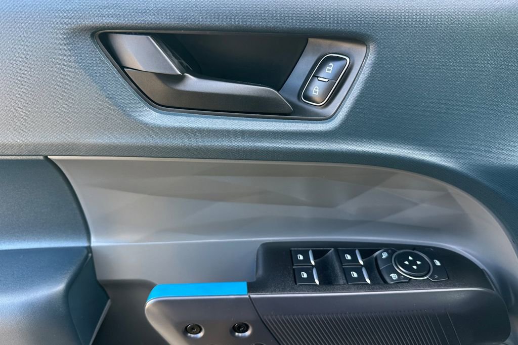 New 2026 Ford Maverick Lobo image 9