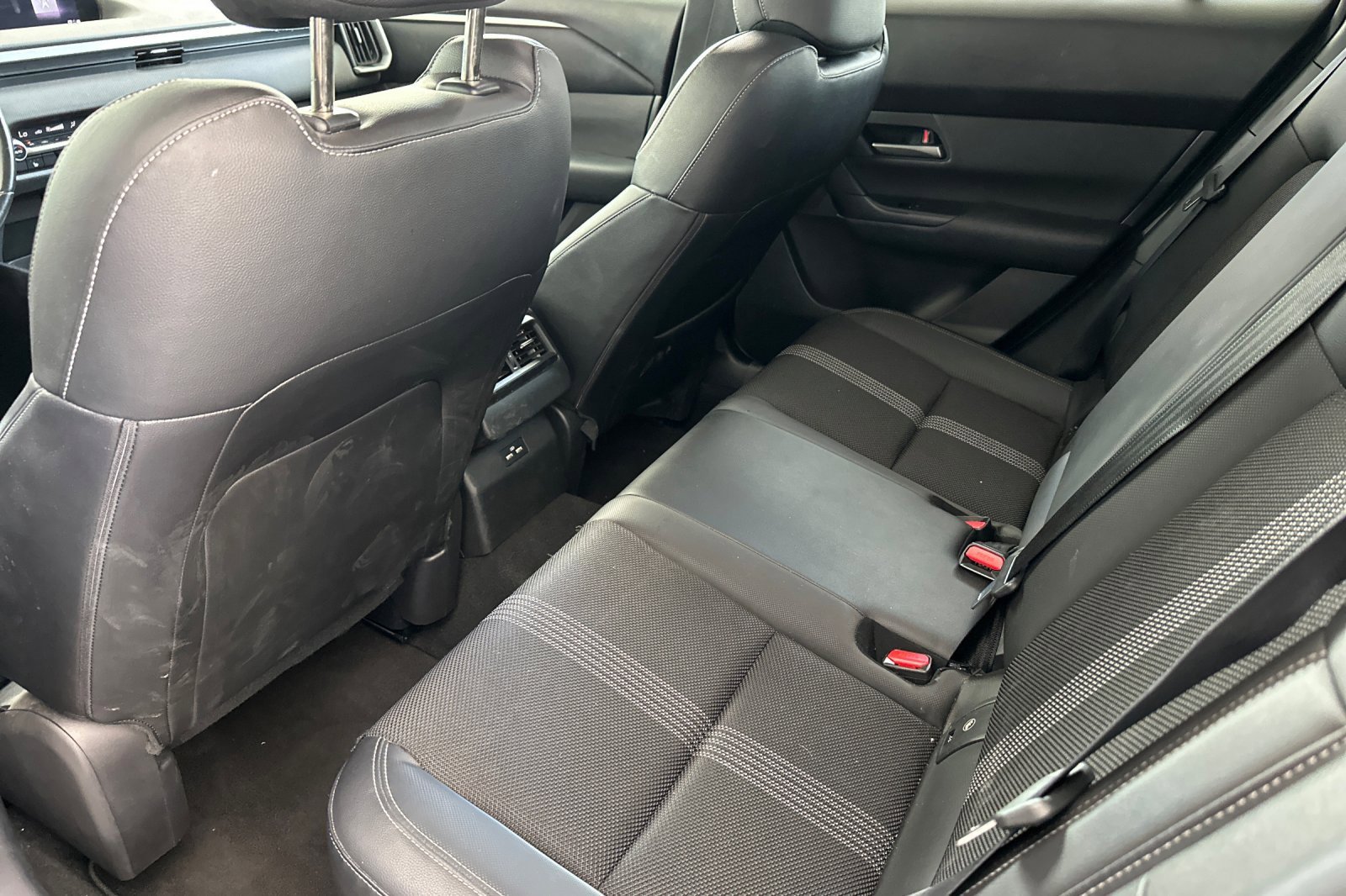 Used 2024 MAZDA CX-50 AWD 2.5 S w/ Preferred Package image 12