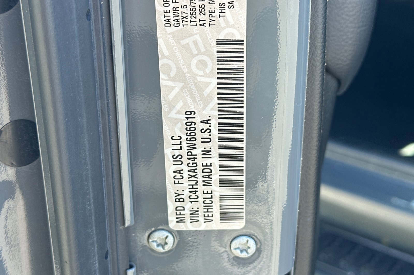 Certified 2023 Jeep Wrangler Willys image 29