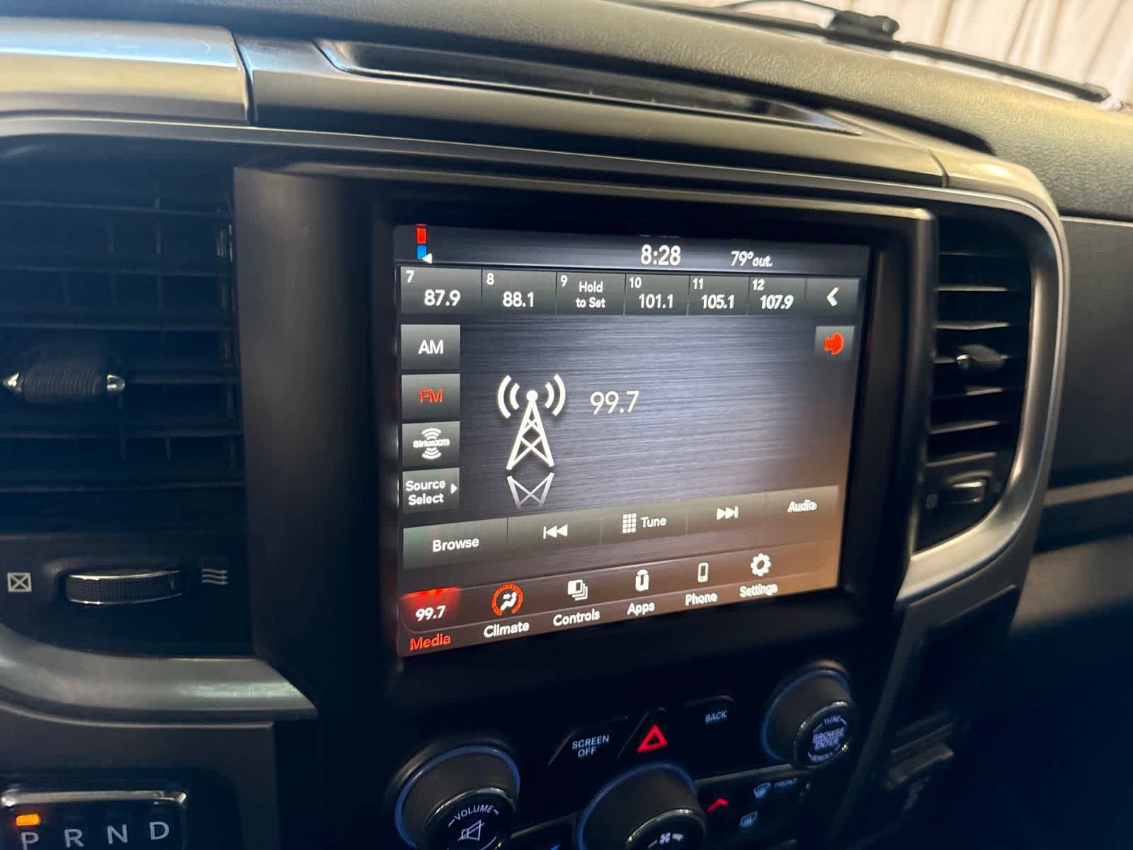 Used 2018 RAM 1500 Big Horn RWD image 27