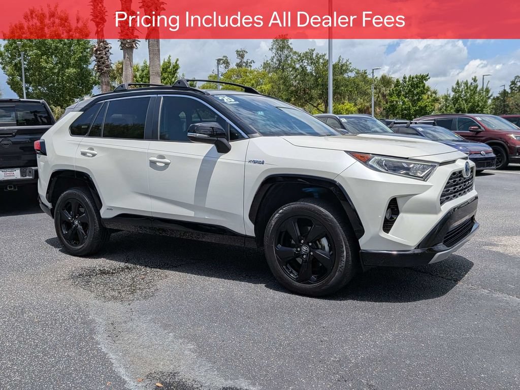 Certified 2020 Toyota RAV4 XSE w/ XSE Grade Weather Package AWD/4WD image 2